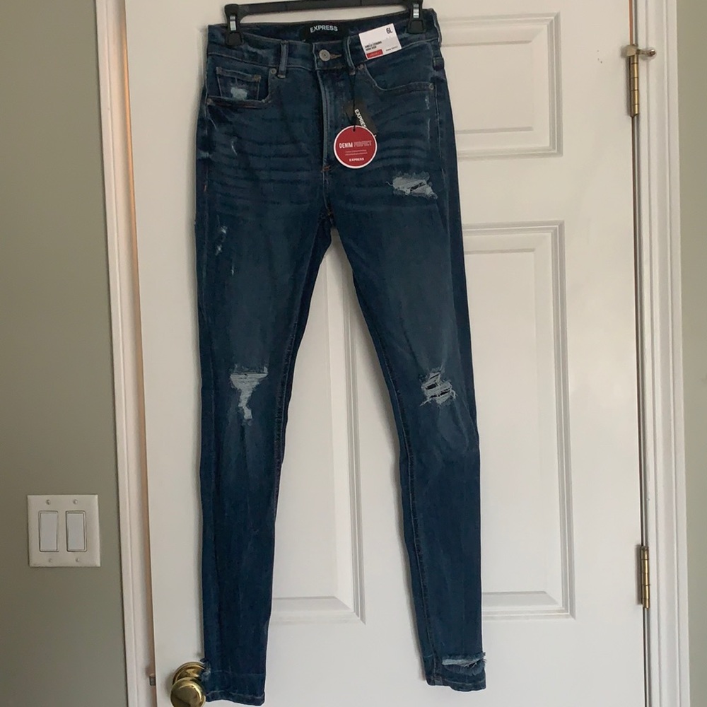 Express high waisted distressed jeans